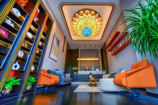 保山三川设计师观景酒店(五洲国际广场店)