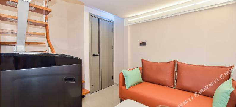 廊枫高空酒店(花果园湿地公园店)图片