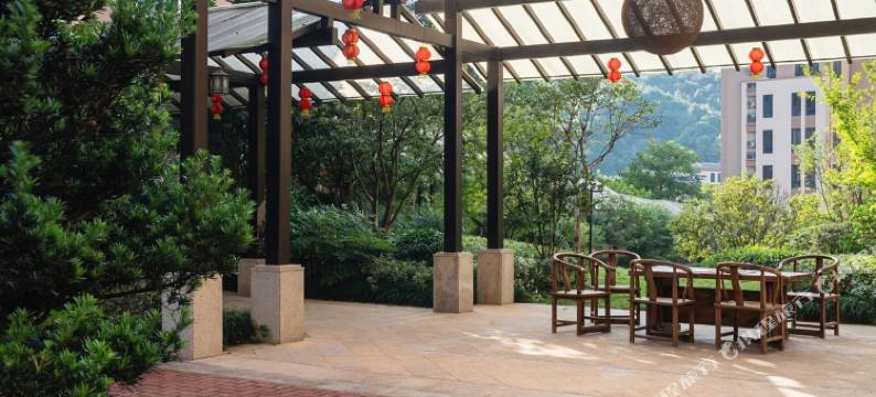 杨梅山庄(江山店)图片
