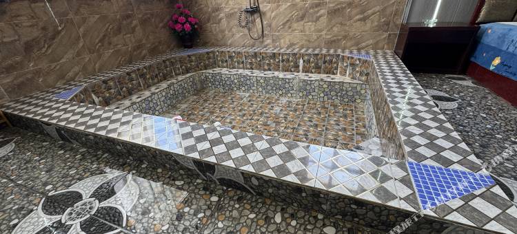 谢通门宗巴乐温泉民宿图片