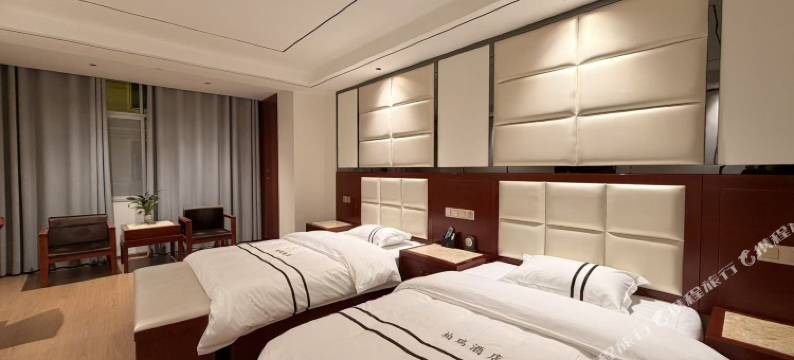 柏瑞酒店(保山五洲国际广场店)图片