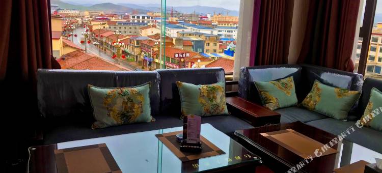 红原白海螺大酒店图片