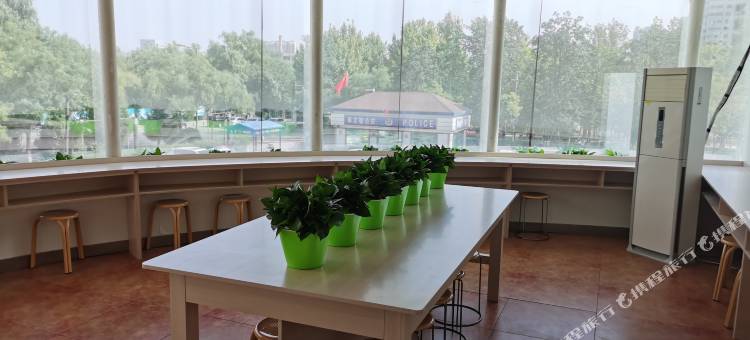库尔勒百香源酒店(孔雀河店)图片