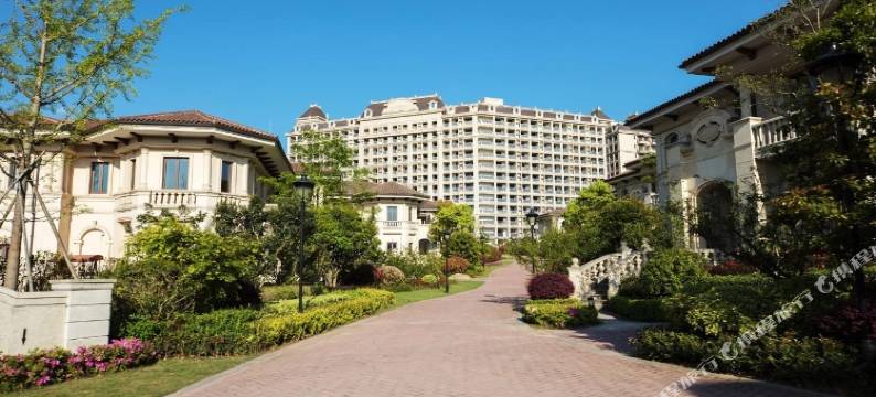 文成密林公寓(嘉南美地店)图片