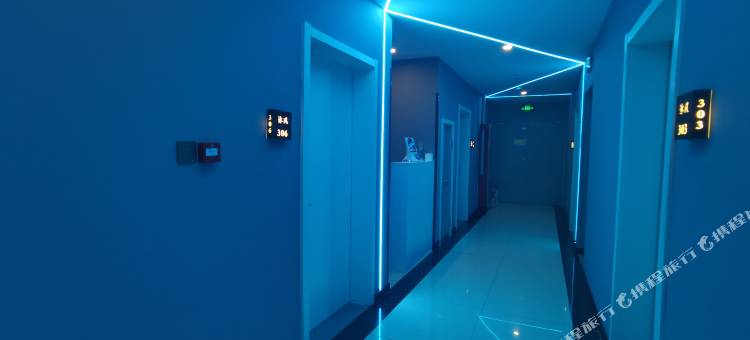 沐风电竞宾馆(德州学院店)图片
