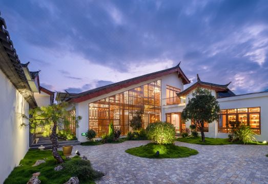 Lijiang Yunshu · Yue Inn over view