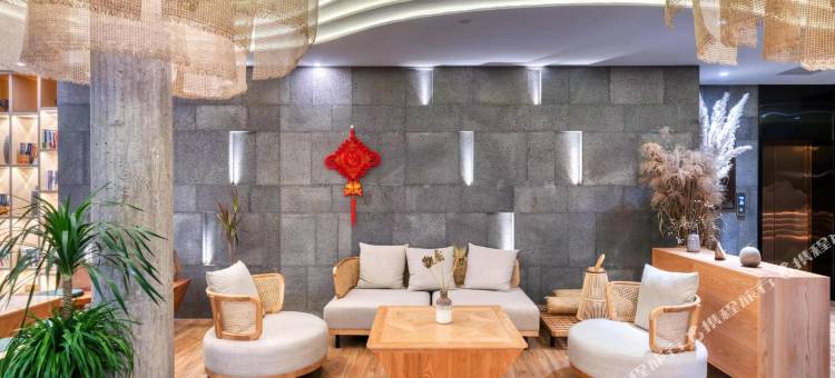 书香世家酒店(杭州建德新安江店)图片