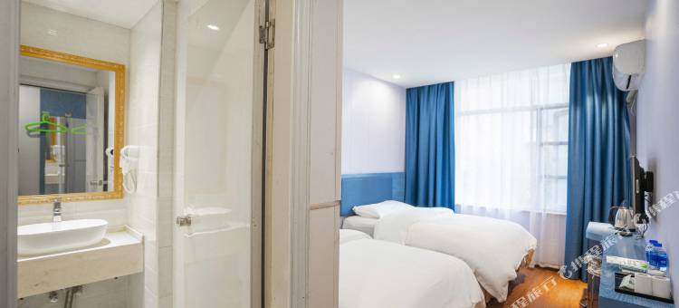 速柒优居酒店(武汉额头湾地铁站店)图片