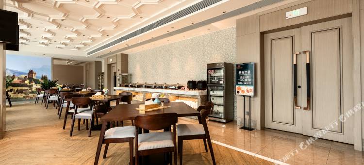 维也纳国际酒店(肇庆七星岩星湖景区店)图片