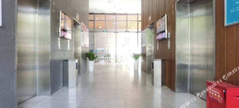 小时代公寓(深圳软件产业基地店)图片