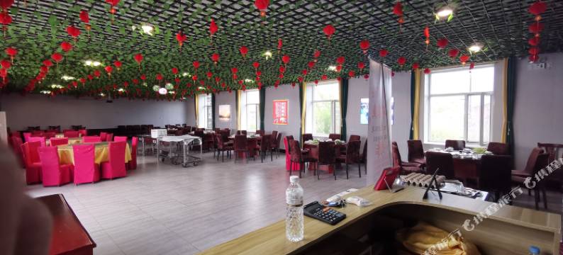 五大连池倚山假日酒店图片