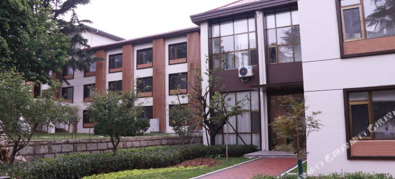 伴月湾大酒店(威海半月湾沙滩店)图片