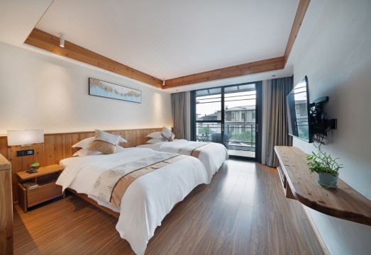 Wuyishan meet the Moon Hotel Hotel Overview