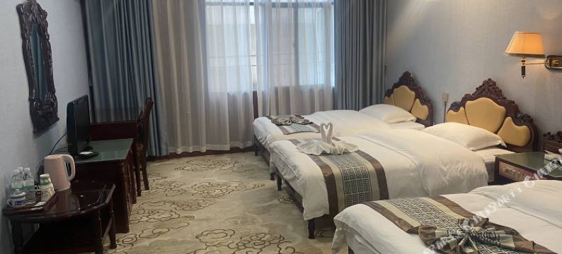 会泽金龙玉元酒店图片