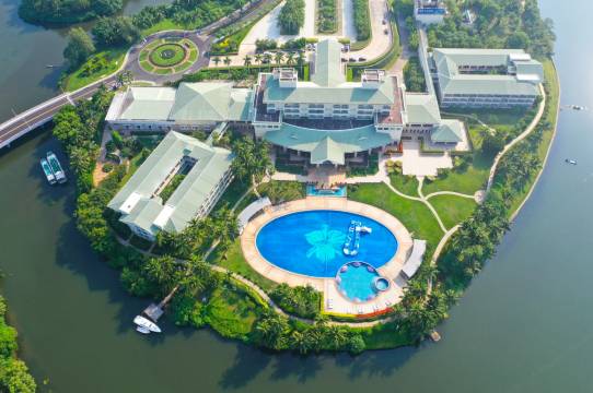 hotel overview picture