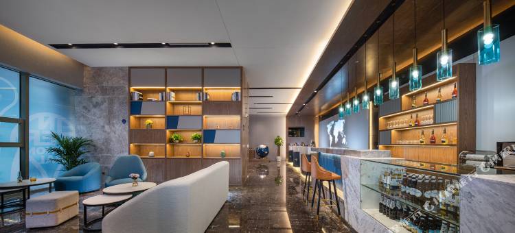 凯里亚德酒店(武汉汉口火车站唐家墩地铁站店)图片