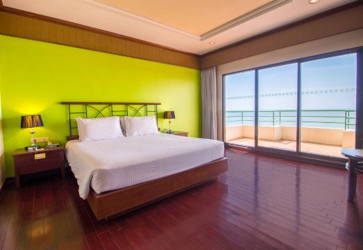 Garden Sea View Resort Hotel Overview