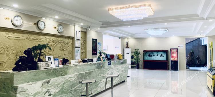 兴隆宾馆(济宁市兖州区火车站店)图片