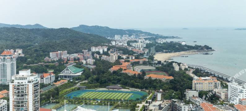 厦门世茂双子塔地标海景公寓(厦门大学店)图片
