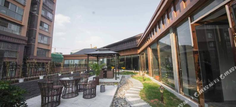 梵天设计师艺术酒店(栖西里店)图片