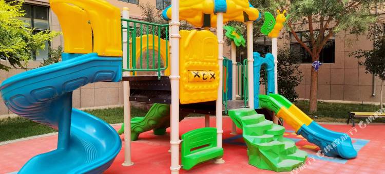 张掖尚景假日酒店(爱琴海购物中心高铁西站店)图片