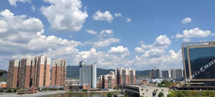 余庆县湖畔酒店图片