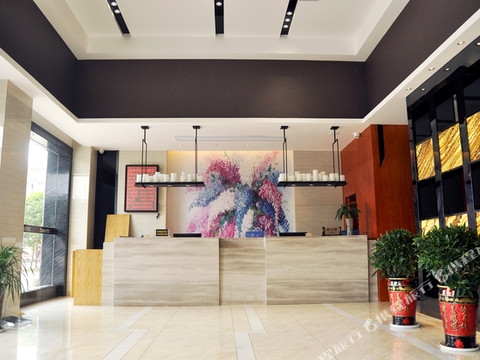 沙洋鼎泰恒城市酒店