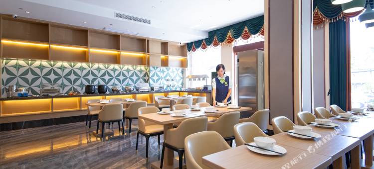 维也纳3好酒店(阳新高铁站光谷广场店)图片