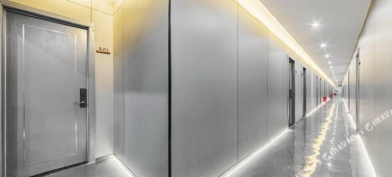 云顶雾桐酒店(深圳梧桐山风景区莲塘地铁站店)图片