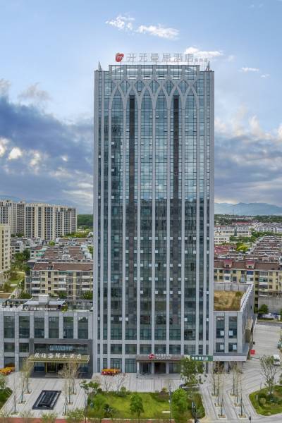 曼居酒店(衢州龙游万明财富中心店)图片