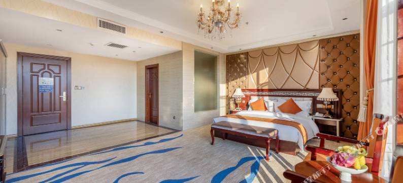 弥勒湖景·柏漫酒店图片