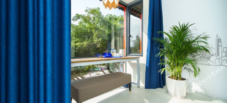 18韵·精品酒店(宝石文化博物馆梧州学院店)图片