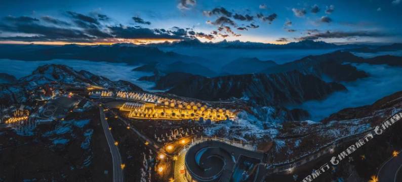 牛背山星云营地图片