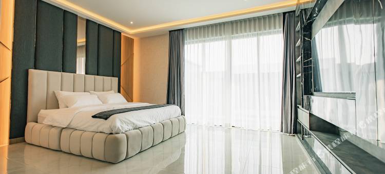 阿斯特罗奢华：4至6床位超奢华泳池度假别墅，含每日清洁(Astro Luxury: 4-6 beds Ultra Luxury Pool Villa with Daily Cleaning)图片