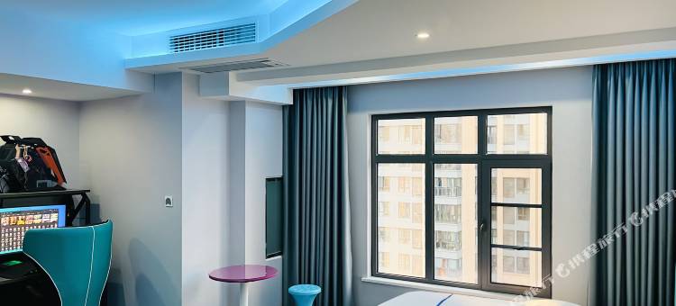 美橙电竞酒店(十堰万达广场店)图片