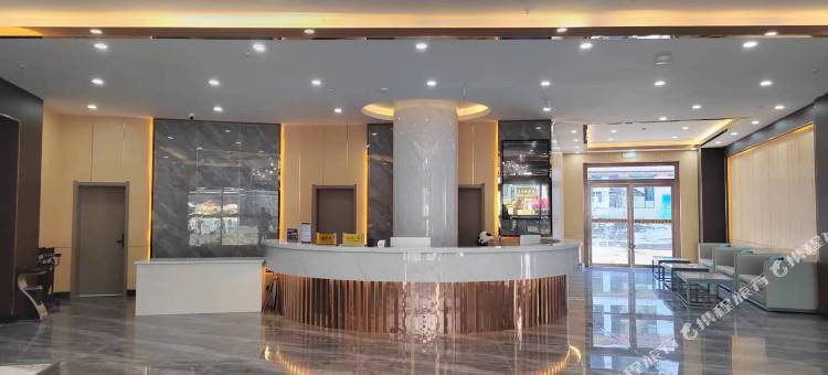 林芝鲁朗必居酒店图片