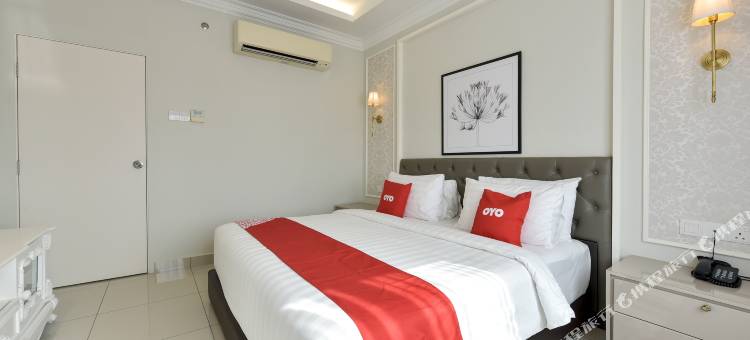 OYO 93521 Wisma Flamboyan NearTaman Makam Pahlawan图片
