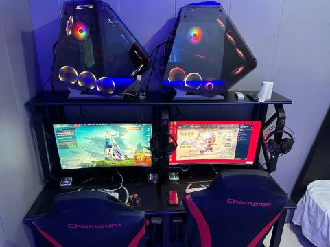 易陌拾光电竞酒店