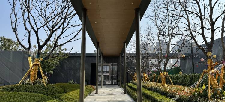 柏灵国际公寓(太湖鼋头渚万象城店)图片