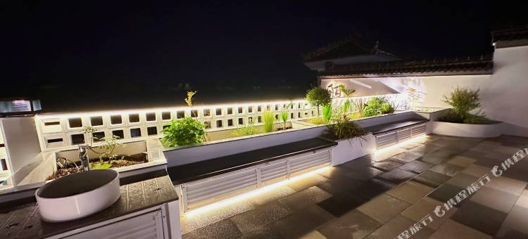 苏州陌隐精品设计师民宿(西山风景区店)图片
