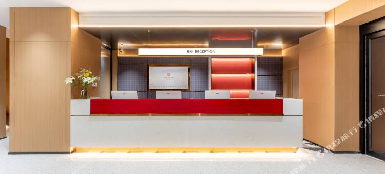 柏曼酒店(济南山东大学洪楼广场店)图片