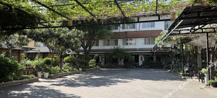 西昌食为天大酒店(青山机场店)图片
