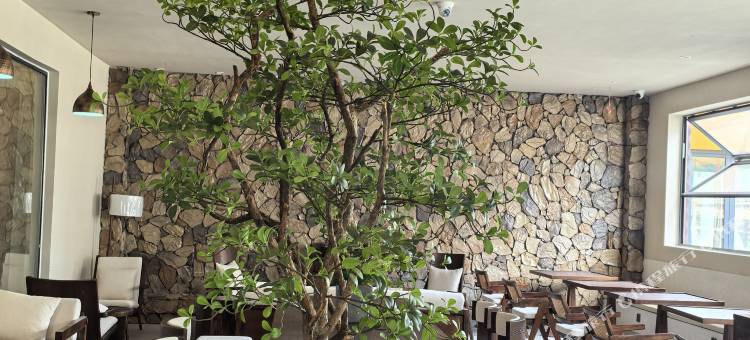 理塘花栖云谷酒店(然日卡村店)图片