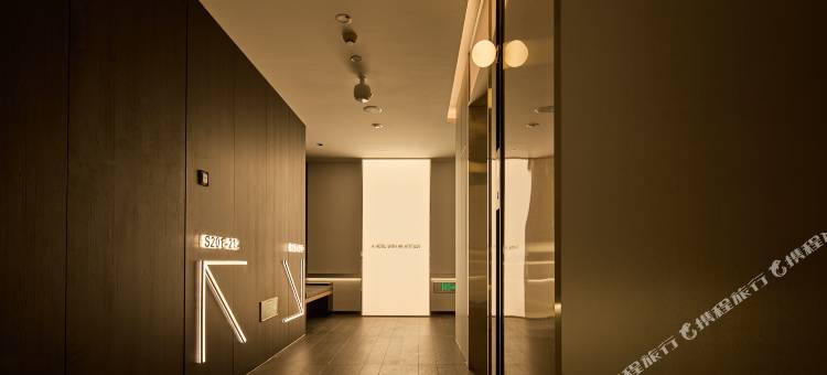 SFEEL设计师酒店(沈阳北陵公园店)图片