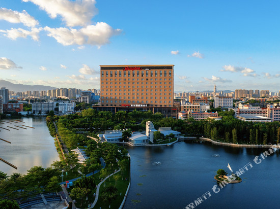 厦门集美杏林湾希尔顿欢朋酒店