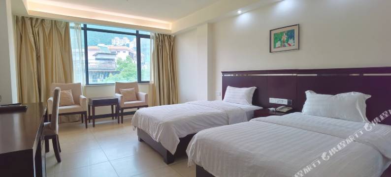 五指山红叶大酒店图片