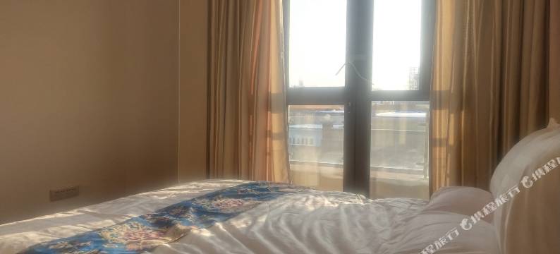 乌鲁木齐县远方的诗南山温暖民宿图片