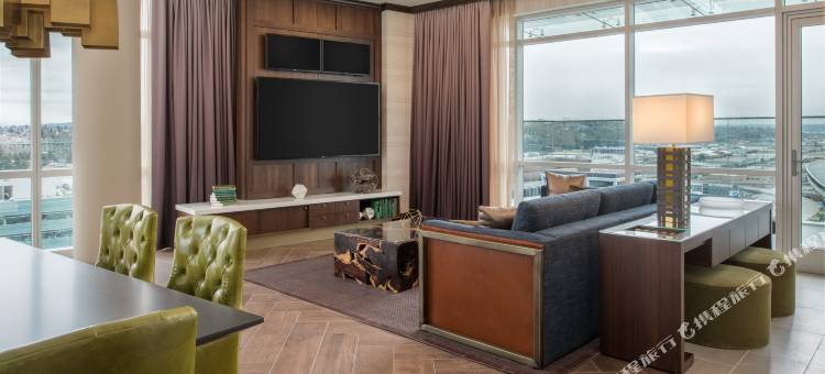 西雅图市区先民广场希尔顿安泊酒店(Embassy Suites by Hilton Seattle Downtown Pioneer Square)图片