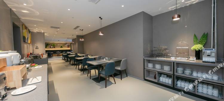 如家商旅酒店(北京西客站六里桥东地铁站店)图片