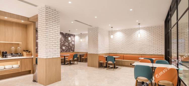 汉庭酒店(常州青果巷中天体育馆店)图片